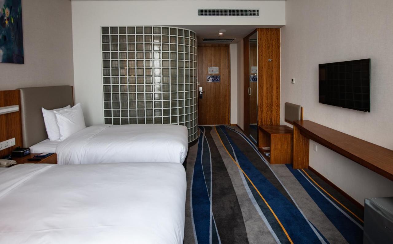Holiday Inn Express Luoyang Xiyuan Εξωτερικό φωτογραφία